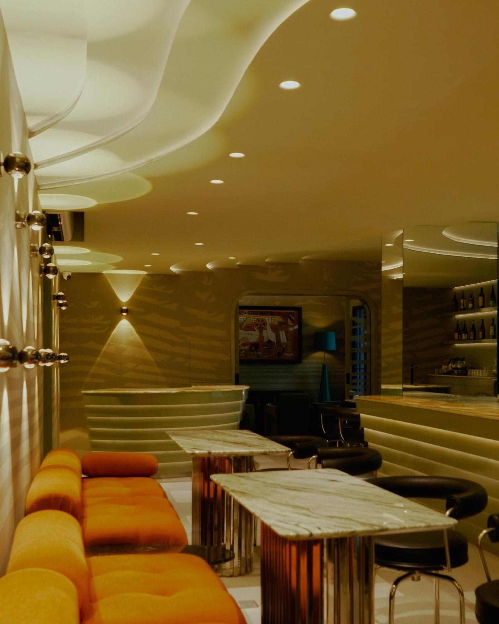 Hotel Sapin بانكوك المظهر الخارجي الصورة